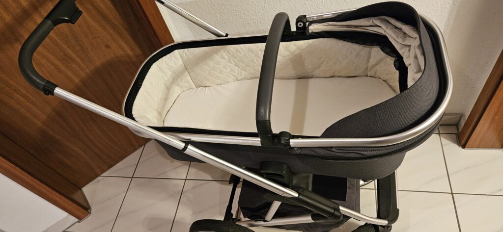 Kinderwagen - sehr gut erhalten